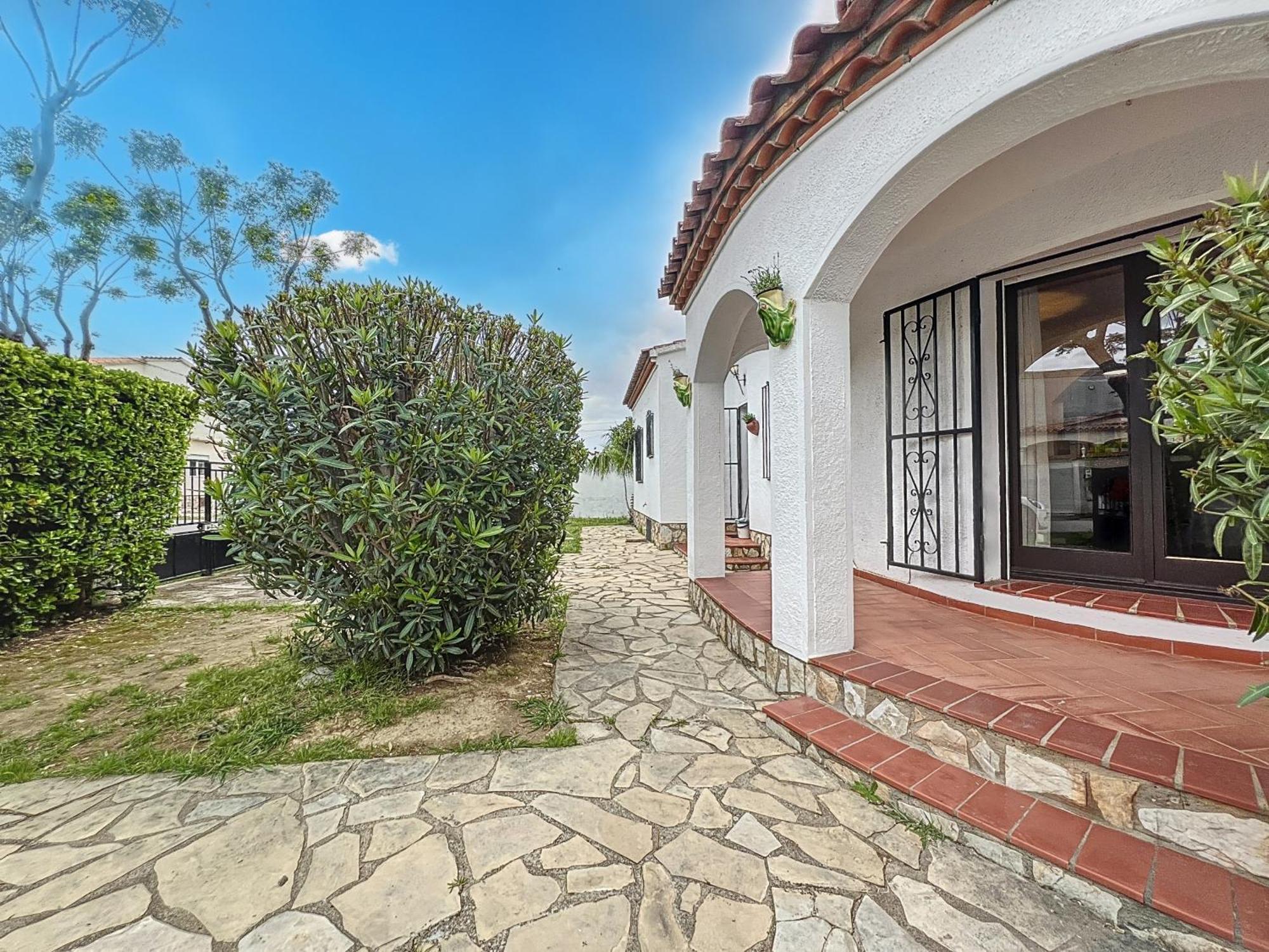 Vila Requesens Empuriabrava Exteriér fotografie